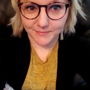 Meet your Posher, Jackie